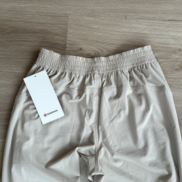 Lululemon Tear-Away Mid-Rise Track Pant Color Mojave Tan - Picture 11 of 12